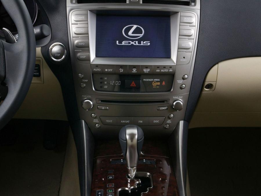  Lexus IS250 2006 года  (фото 10 из 25)